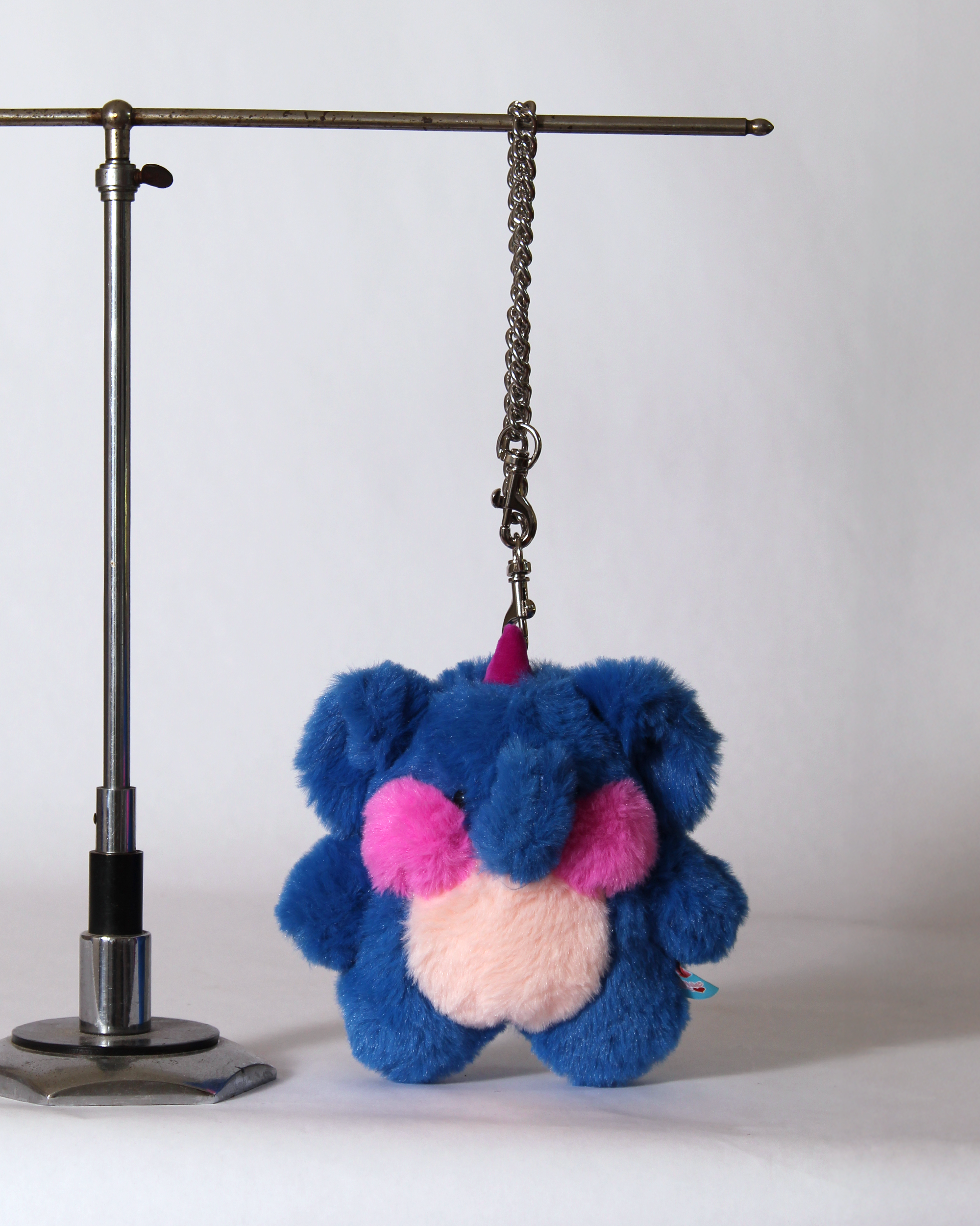 Sapphire Elephant Snoozle Wallet Chain